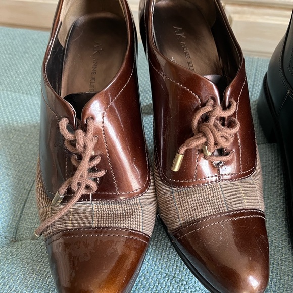 ll bean boots size 8 and free Anne Klein shoes - Picture 8 of 12